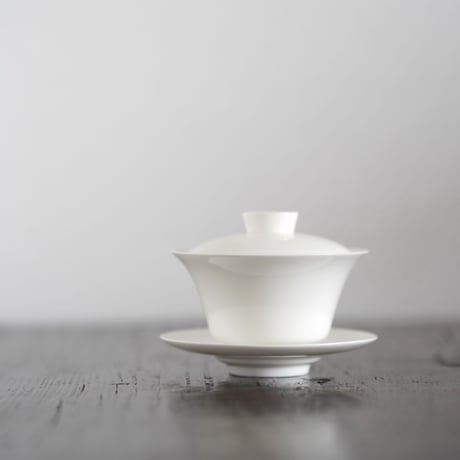 甜白釉蓋碗 PB011