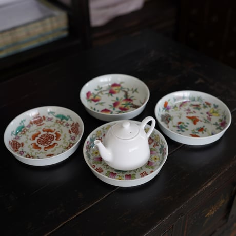 粉彩仿古お皿 PA063