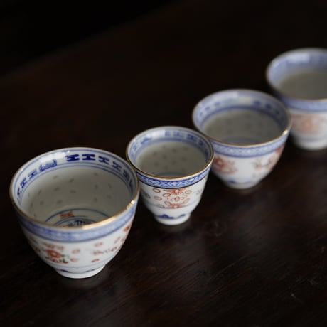 青花描金玲瓏茶杯 PF106