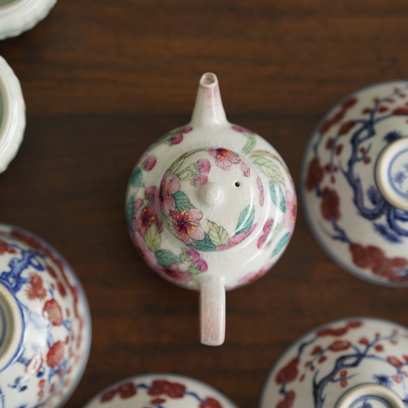 粉彩桜茶壺 PF138 | Looking For 物色