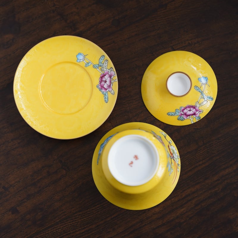 粉彩扒花蓋碗 PF119 | Looking For 物色