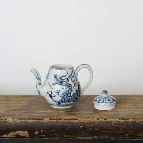 元青花龍紋茶壺 PF211