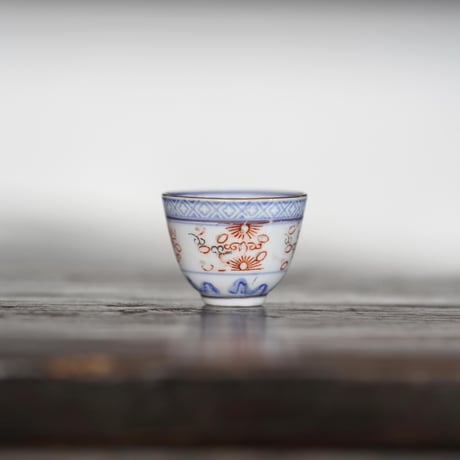 青花描金玲瓏茶杯 PF108