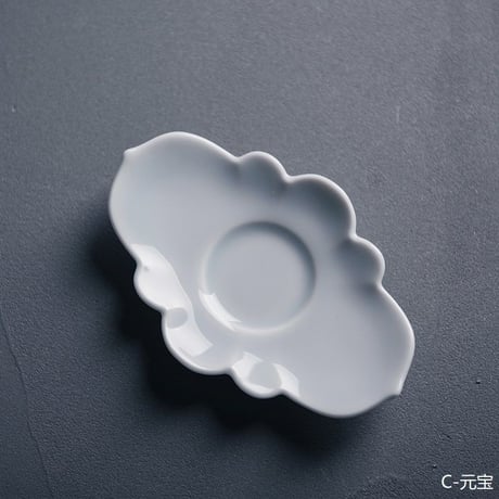青白磁茶托 PG018