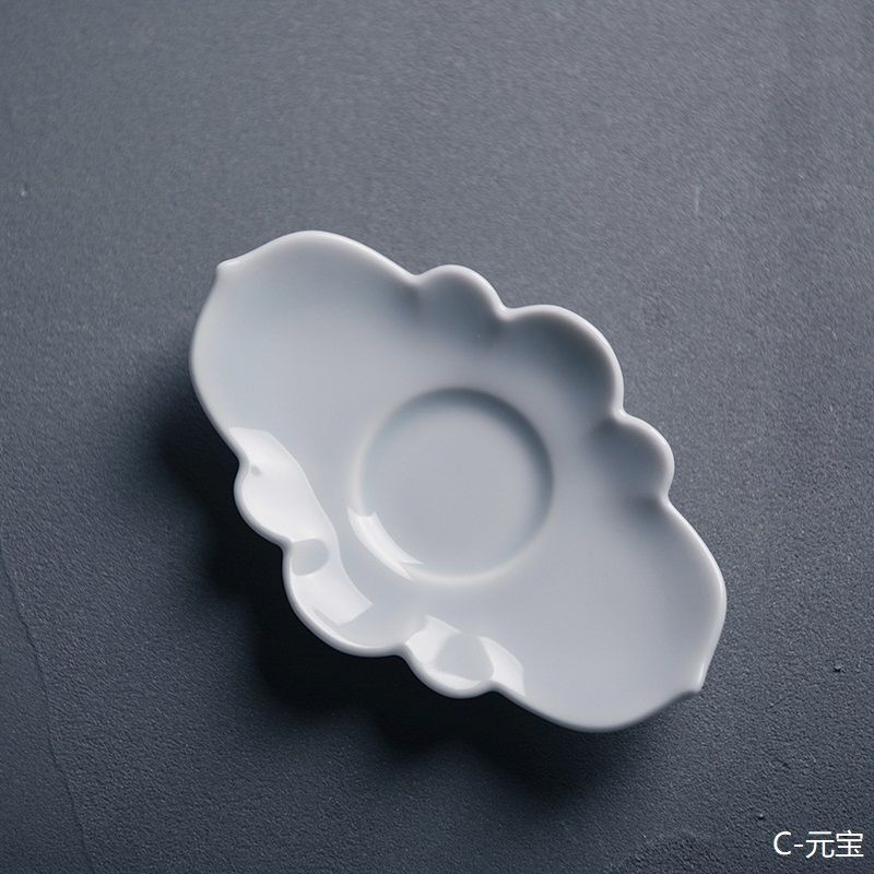 青白磁茶托 PG018 | Looking For 物色