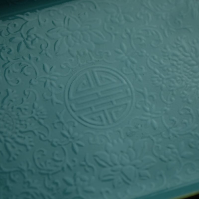 松石緑釉堆白方皿 PC114 | Looking For 物色