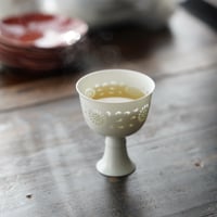 青白磁玲瓏高足杯 PW077