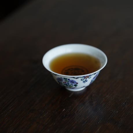 斗彩団菊茶杯 PF155