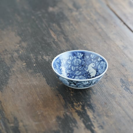 元青花兎紋卧足杯 PF215
