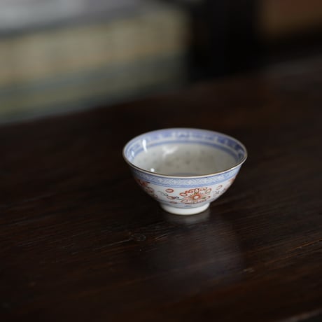 青花描金玲瓏茶杯 PF110