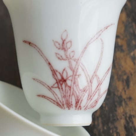 釉里紅蘭花茶杯 PC143
