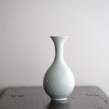青白磁花瓶 PW070