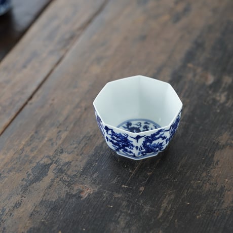 青花龍紋八方杯 PF232