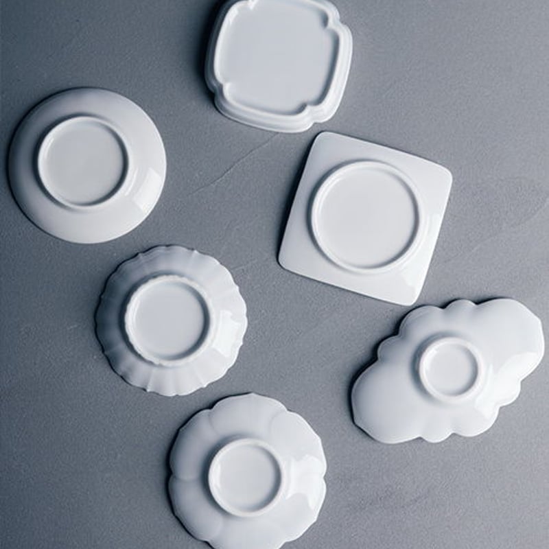 青白磁茶托 PG018 | Looking For 物色