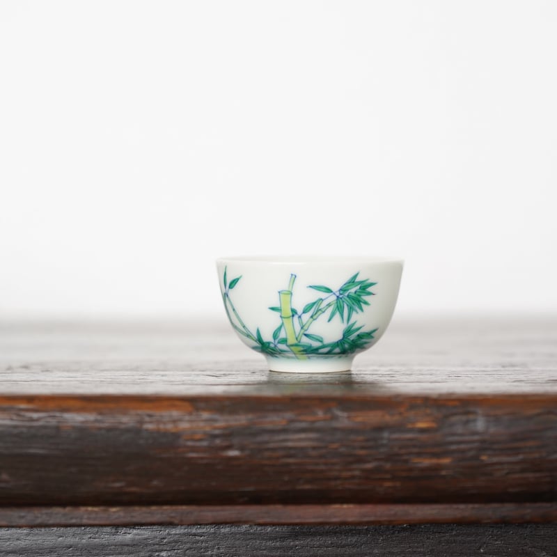 雍正款手描き斗彩茶杯 PC044 | Looking For 物色