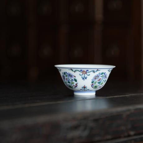 斗彩団菊茶杯 PF155