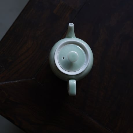 青釉茶壺 PB143