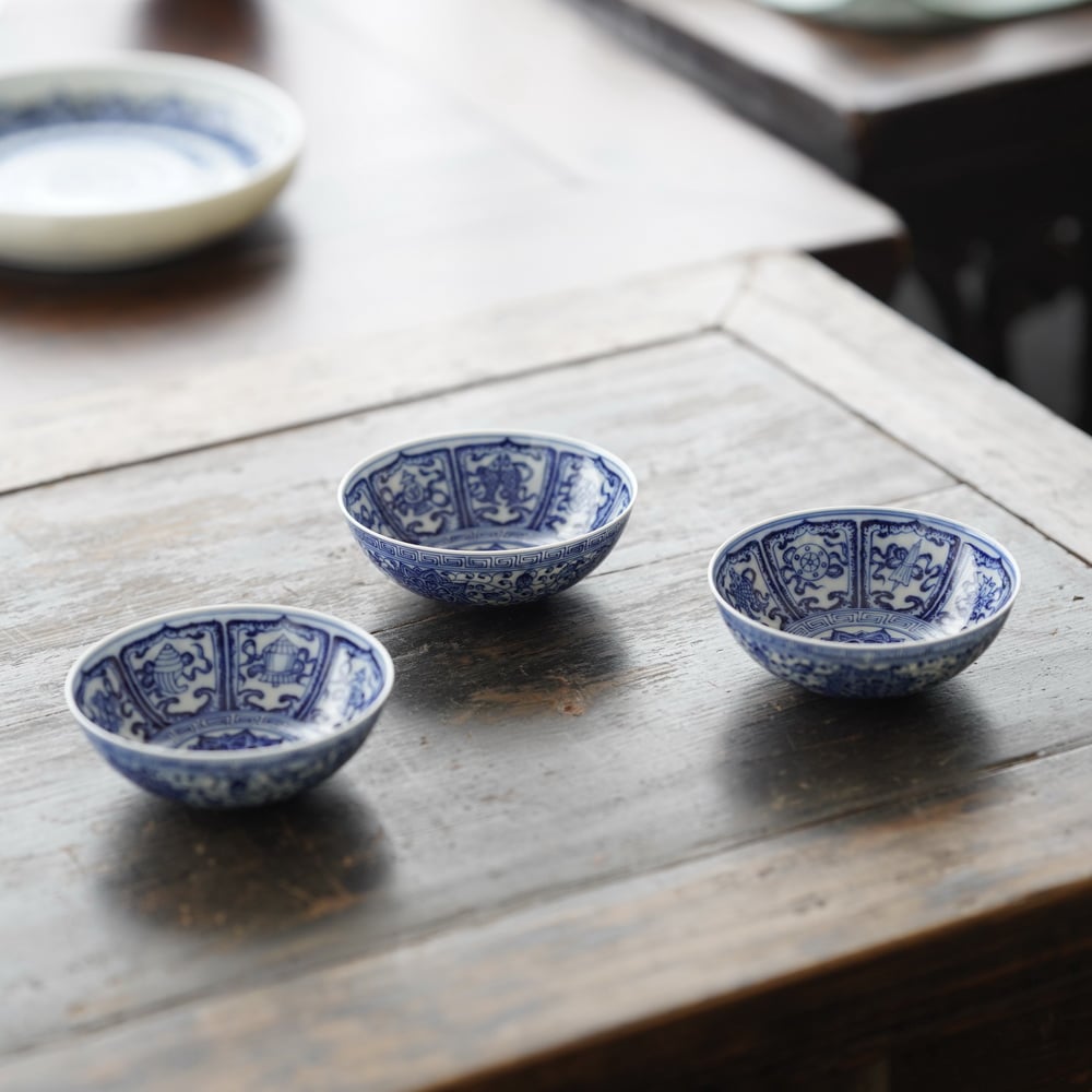 青花八宝纏枝蓮紋茶杯 PF251 | Looking For 物色