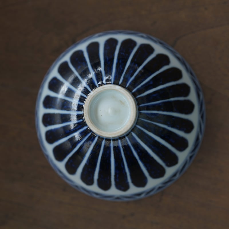 青花纏枝蓮紋鶏心杯 PF158 | Looking For 物色