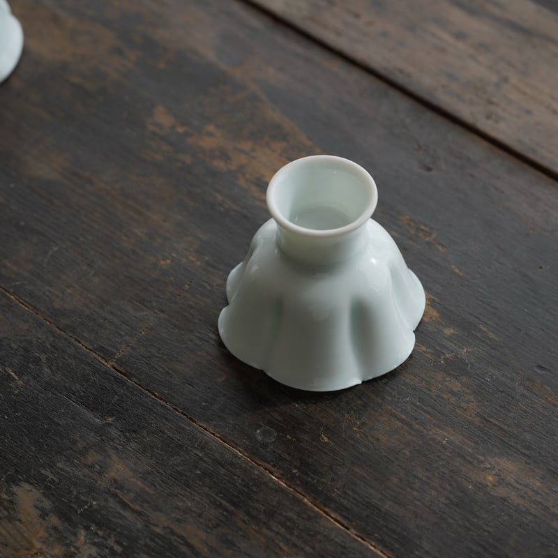 青白磁花口茶杯 PF263 | Looking For 物色