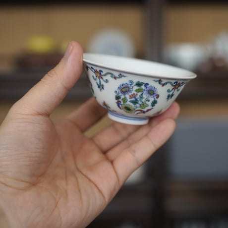 斗彩団菊茶杯 PF155