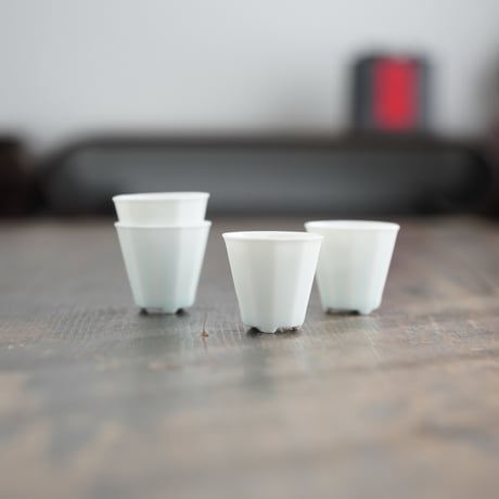 青白磁十方茶杯 PB180