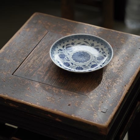 青花缠枝蓮紋皿 PF224