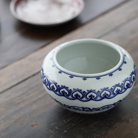 青花宝相文建水 PF241