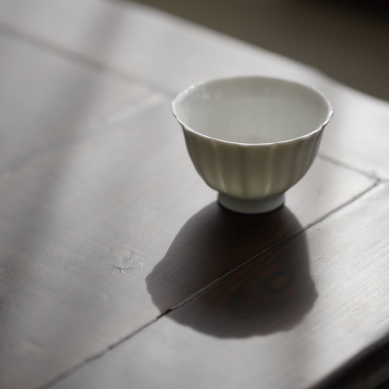 青白磁葵口茶杯 PF082 | Looking For 物色
