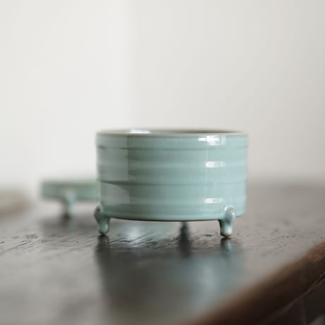 仿汝窯三足建水 PA048