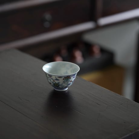 斗彩八宝茶杯 PF170
