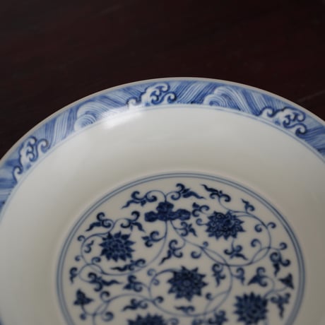 青花纏枝蓮紋皿 PF163