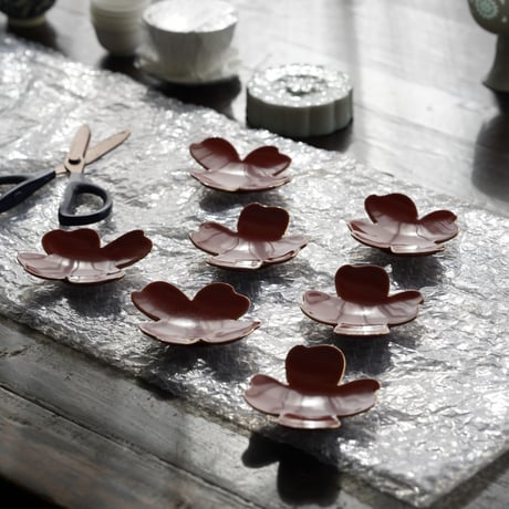 CATEGORY 茶托・茶盤 | Looking For 物色