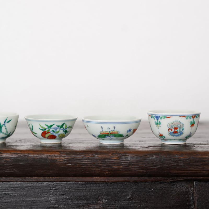 中国清時代　闘彩三多文茶碗 盃 豆彩 鬥彩 大清雍正年製在銘 官窯 中国清時代 闘彩三多文茶碗 盃 豆彩 鬥彩 大清雍正