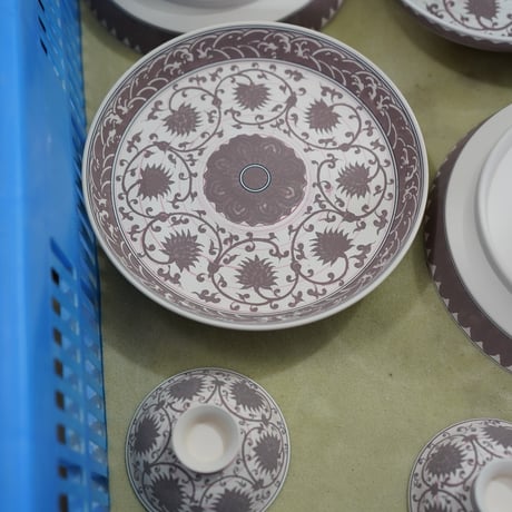 青花缠枝蓮紋皿 PF234