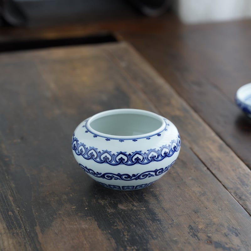 青花宝相文建水 PF241 | Looking For 物色