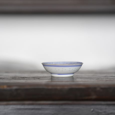 青花描金玲瓏茶杯 PF112
