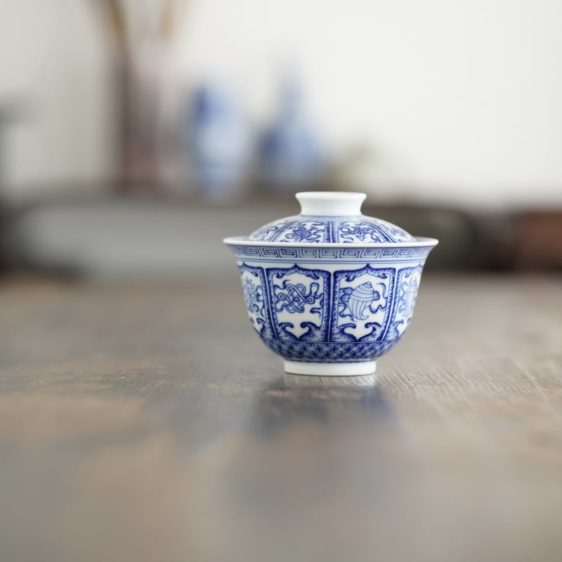 藍柿 牡丹葉唐草文 輪花深皿 fit=scale-down,w=1200