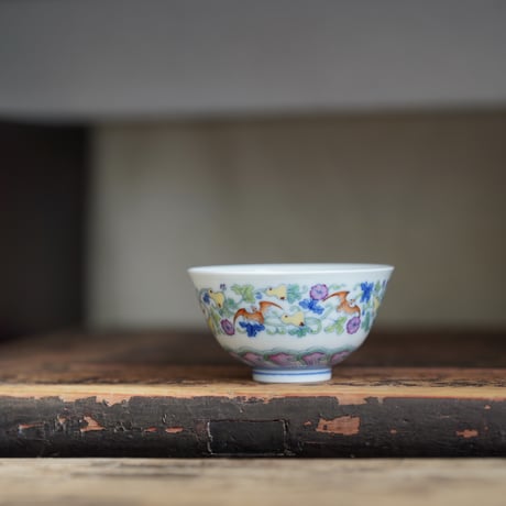 斗彩蝠紋茶杯 PF172