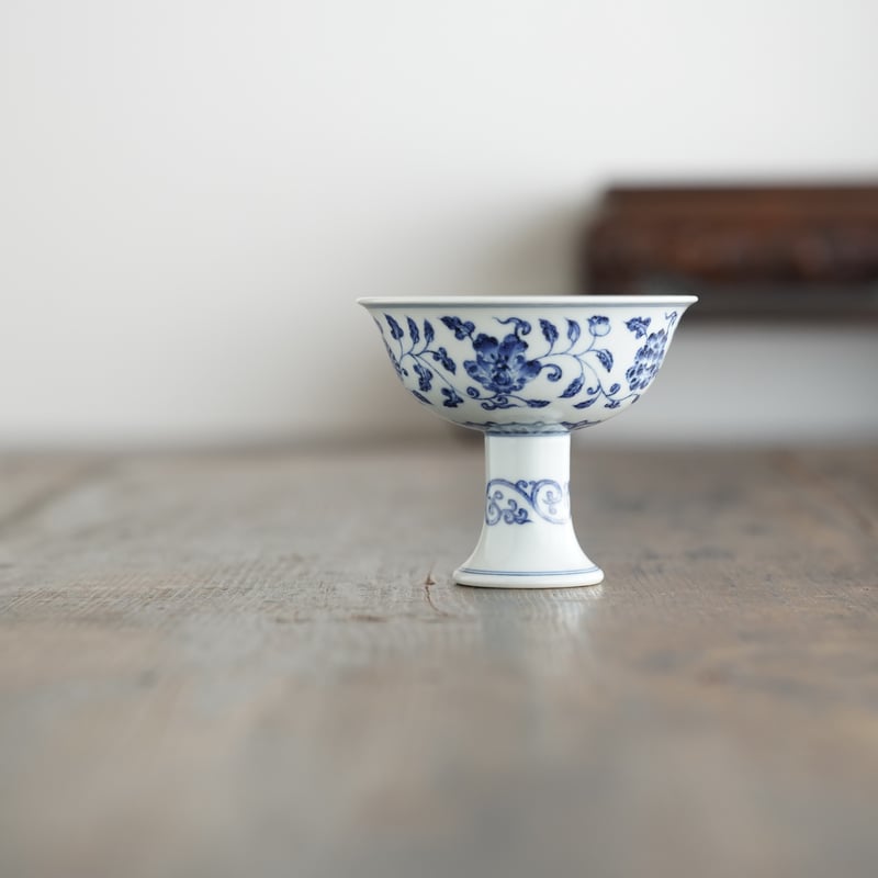 青花瓷器中古品高30センチ巾10センチ口9センチ 青花高足杯 PF213 | Looking For 物色