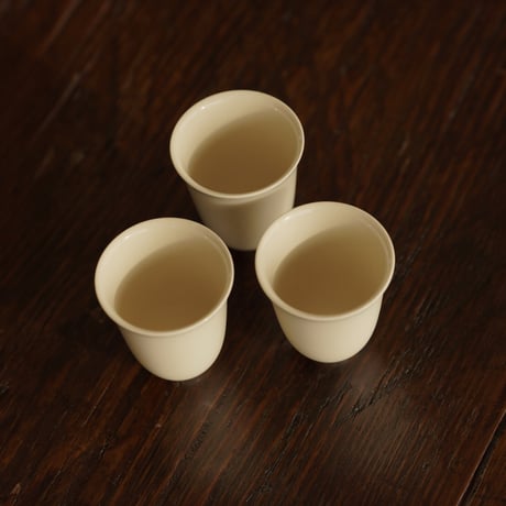 草木灰茶杯 PF060