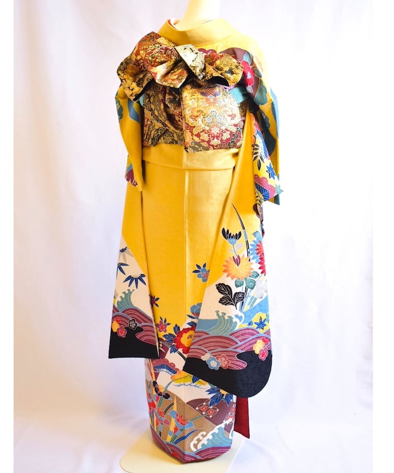 NO.103鮮やかな黄色の紅型振袖 | KARO KIMONO SALON