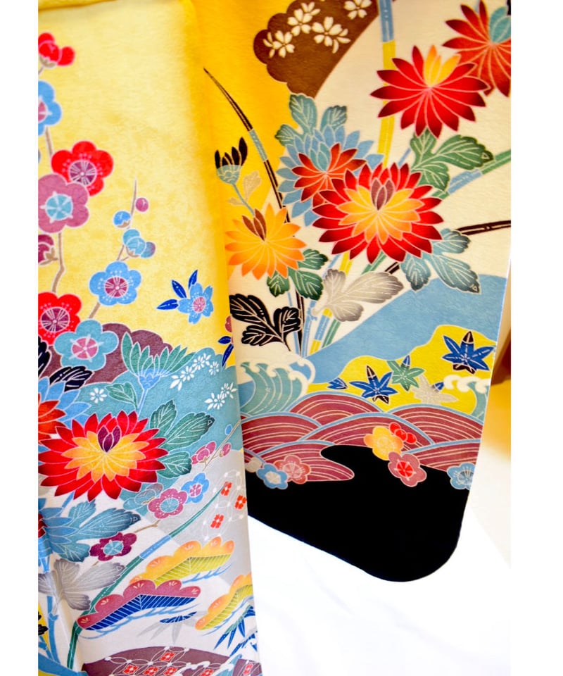 NO.103鮮やかな黄色の紅型振袖 | KARO KIMONO SALON