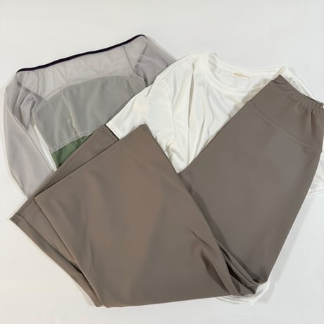 シルフィーヌ　LUCAS 花柄　刺繍 レオタード　２回着用　サイズ40 シルフィーヌ LUCAS ルカ 刺繍 花柄 サイズ40 2回着用