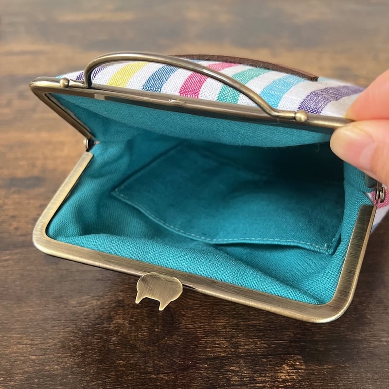 会津木綿＊猫ちゃん押し口金 がま口お化粧ポーチ（カラフル） | Rui  