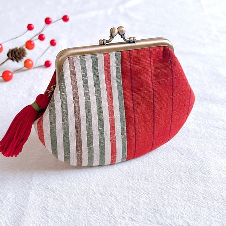 T745パグ柄10.5cmがま口ポーチ＆小物入れ☆ハンドメイド 楽天市場】がま口ポーチ がま口財布 小銭入れ 丹後ちりめん 日本