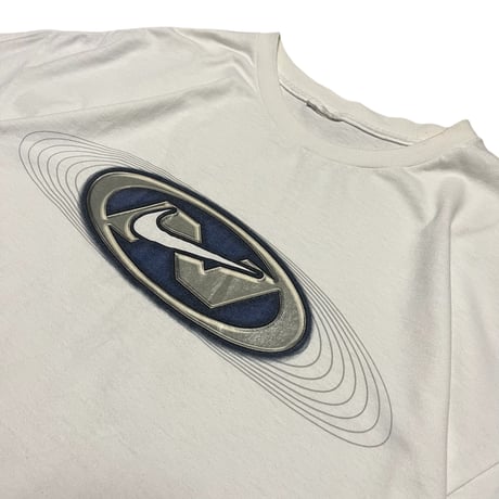 NIKE SWOOSH LOGO T-SHIRT