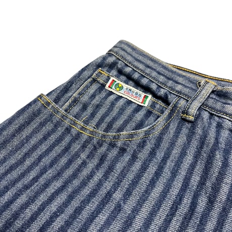 CROSS COLOURS DENIM SHORTS W34