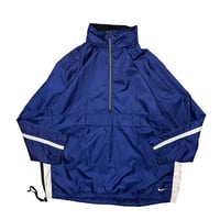 NIKE ANORAK NYLON PARKER