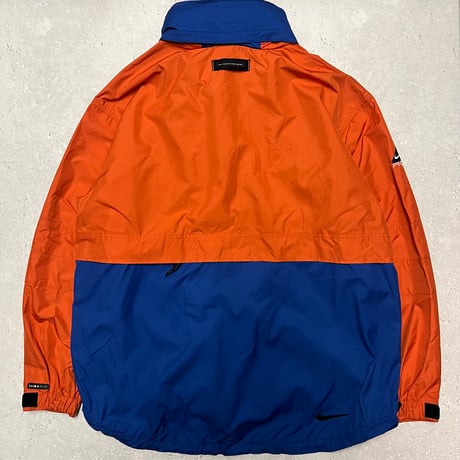 NIKE ACG CLIMA FIT NYLON JACKET